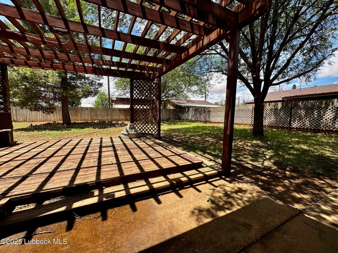 Photo 16 — 704 S Avenue S, Lamesa, TX 79331