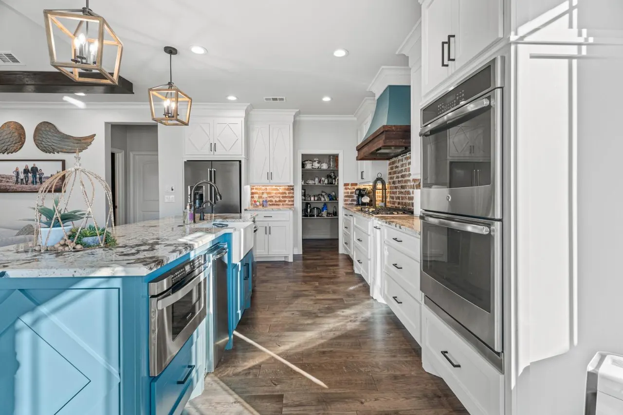 Photo 9 — 813 Avenue T, Shallowater, TX 79363