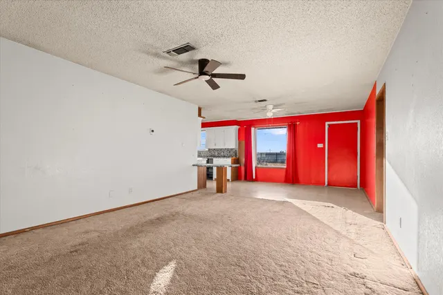 Photo 5 — 102 Eagle Avenue, Levelland, TX 79336