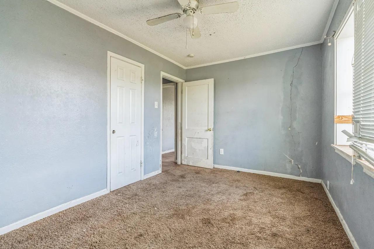Photo 12 — 2203 2nd Place, Lubbock, TX 79415