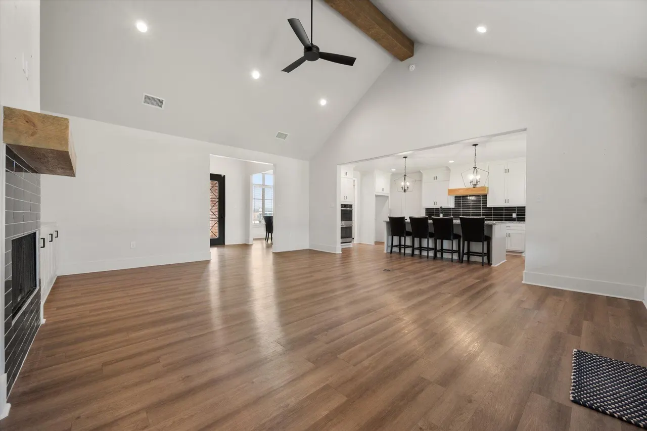 Photo 9 — 1049 Hawk Lane, New Home, TX 79381
