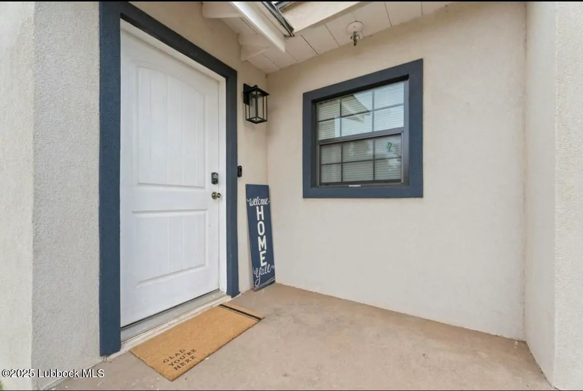 Photo 2 — 1502 30th Street, Lubbock, TX 79411