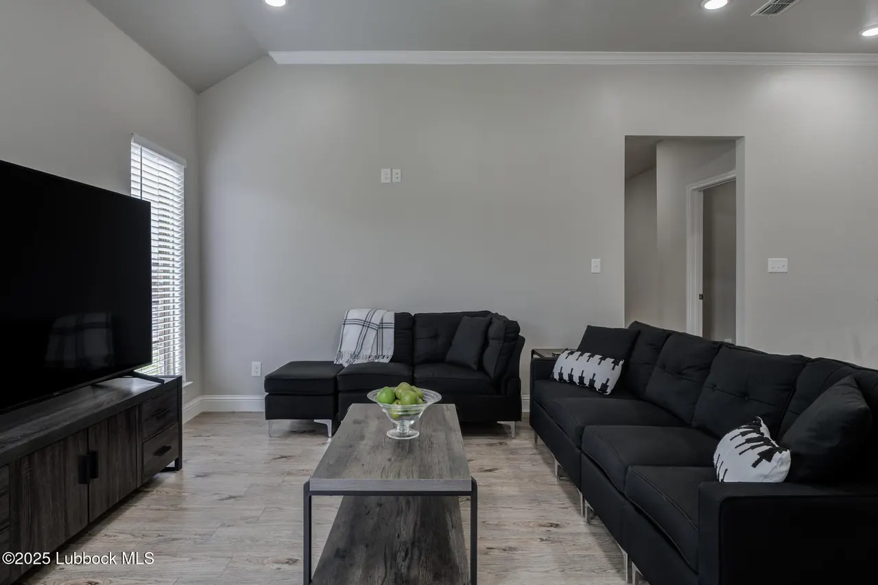 Photo 3 — 1206 N Essex Avenue, Lubbock, TX 79416