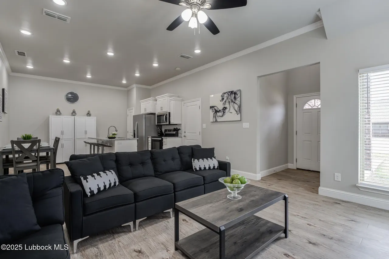 Photo 7 — 1206 N Essex Avenue, Lubbock, TX 79416