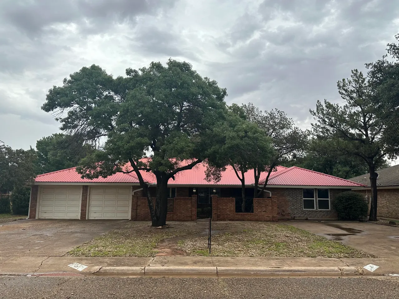 Front exterior — 2025 Mustang Drive, Levelland, TX 79336
