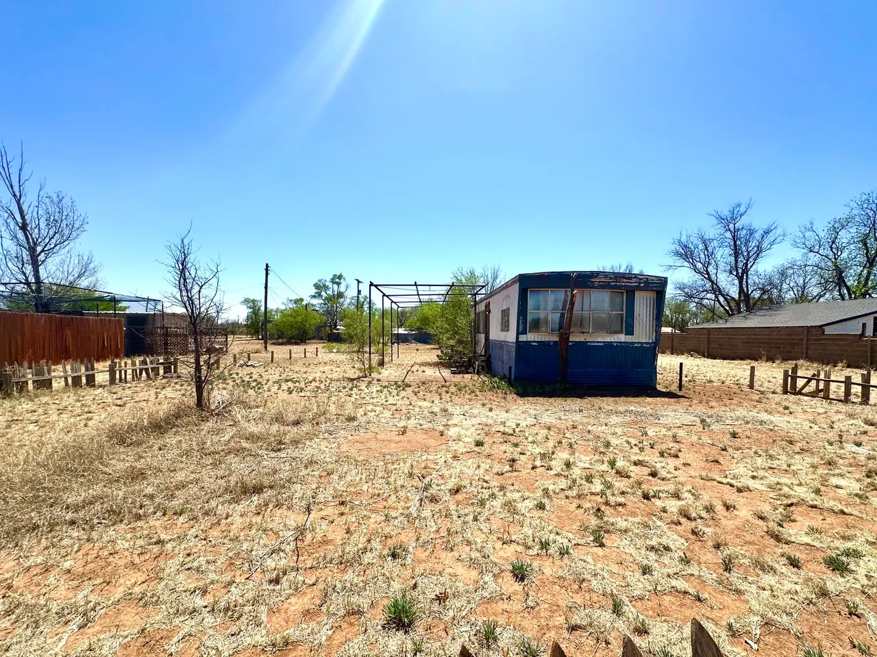 Front exterior — 1719 S 5th Street, Tahoka, TX 79373