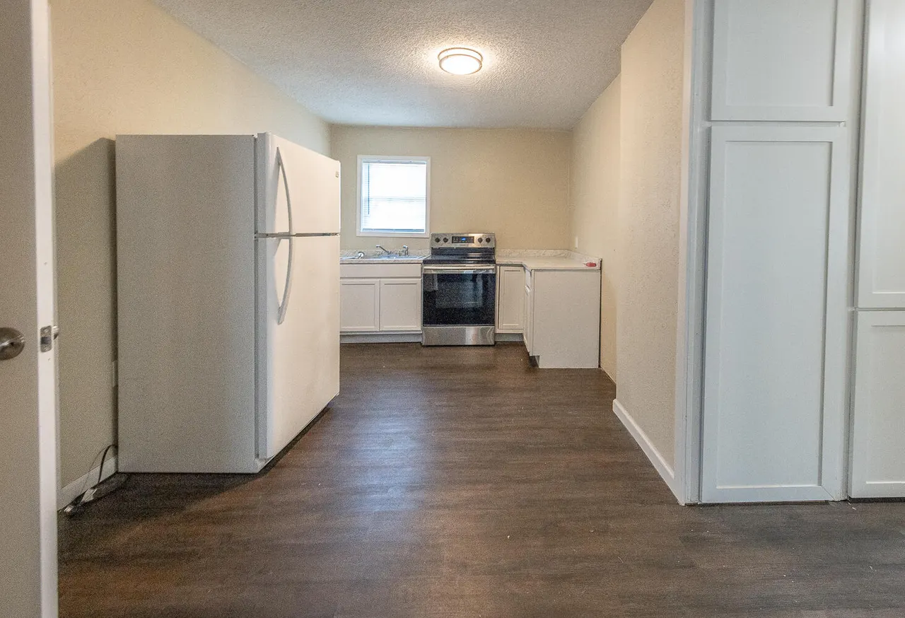 Photo 3 — 2022 37th Street, Lubbock, TX 79412
