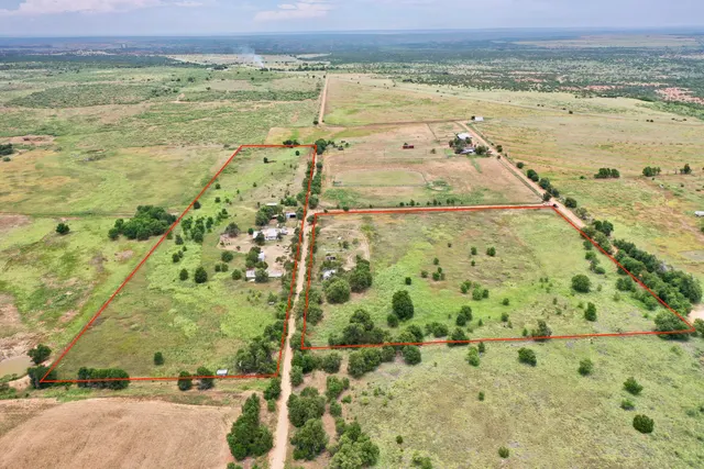 Front exterior — 907 Co Rd 3, Turkey, TX 79261