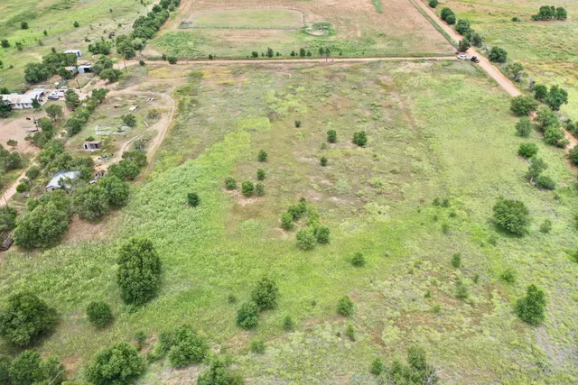 Photo 2 — 907 Co Rd 3, Turkey, TX 79261