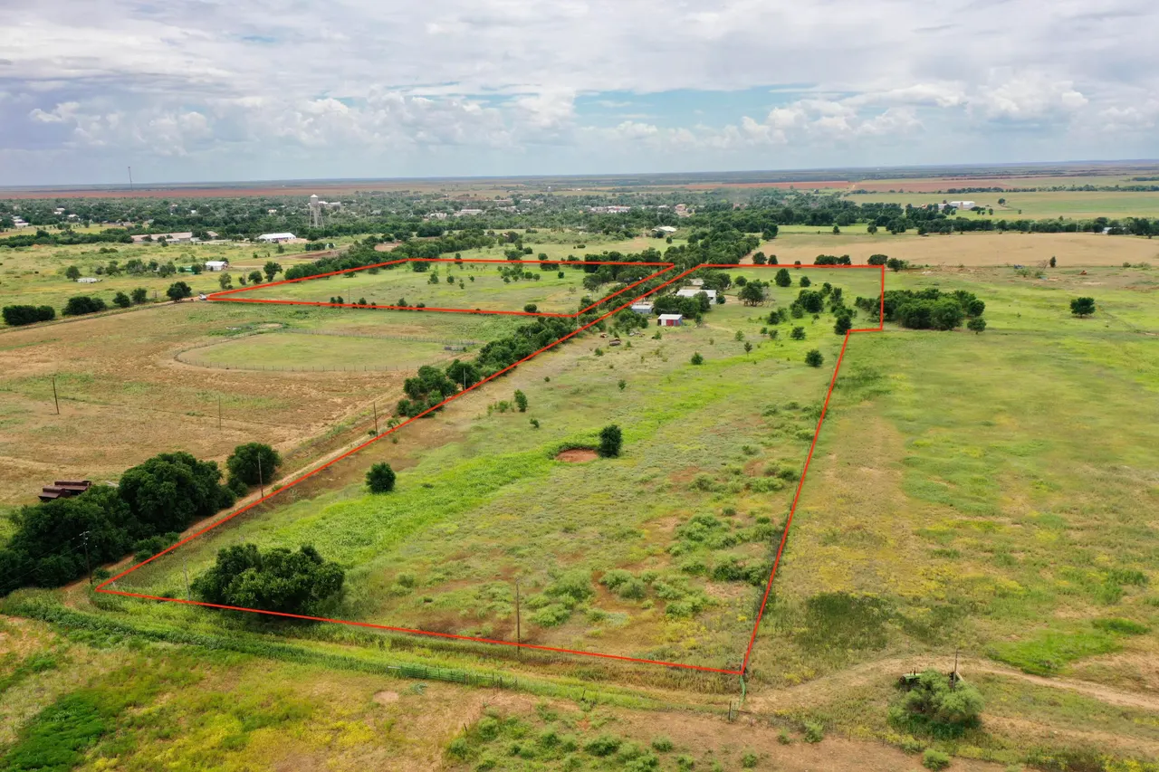 Photo 15 — 907 Co Rd 3, Turkey, TX 79261