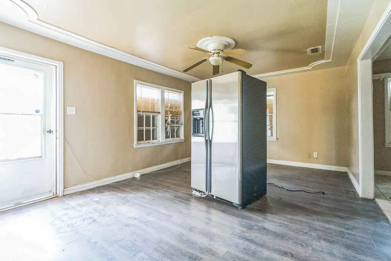 Photo 21 — 1510 33rd Street, Lubbock, TX 79411