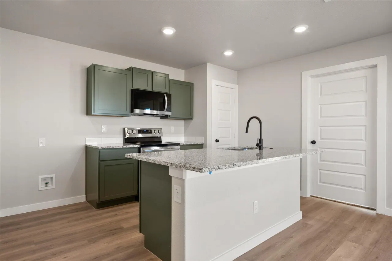 Photo 11 — 6302 Volney Avenue, Lubbock, TX 79407