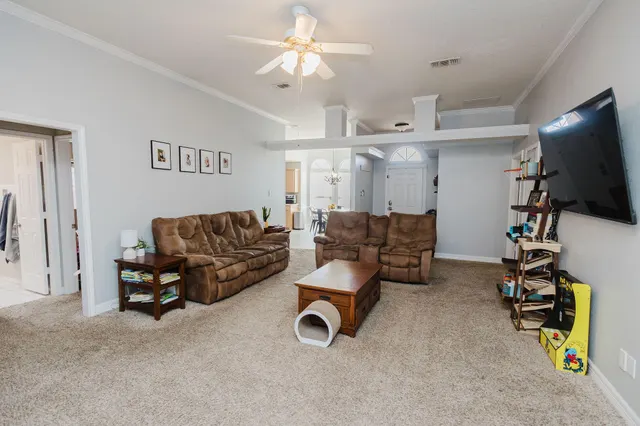 Photo 3 — 6710 7th Street, Lubbock, TX 79416