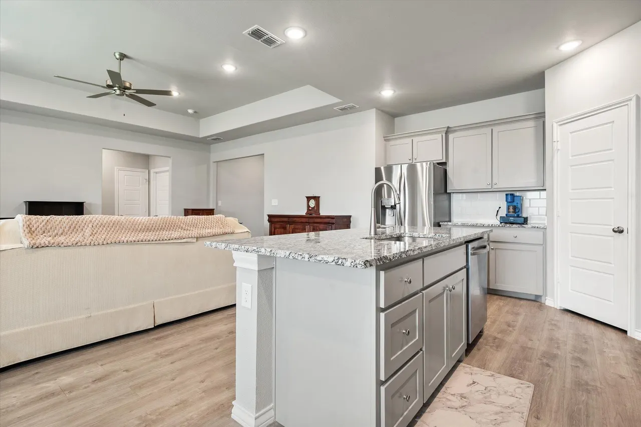 Photo 11 — 7611 60th Street, Lubbock, TX 79407