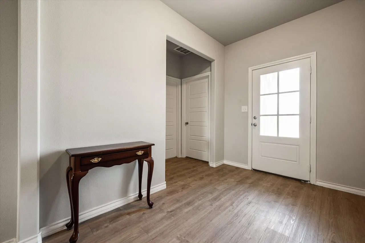 Photo 7 — 7611 60th Street, Lubbock, TX 79407
