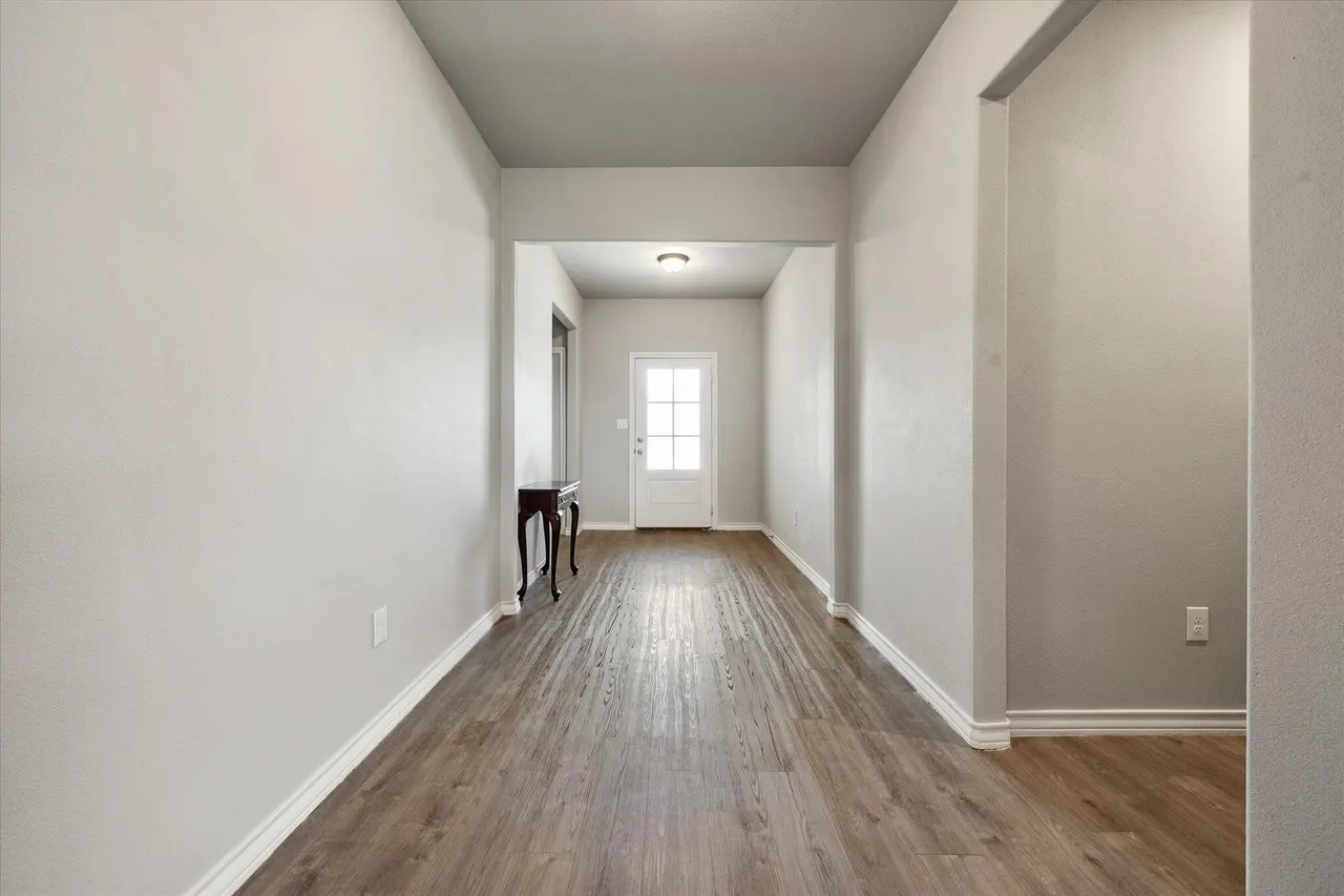 Photo 6 — 7611 60th Street, Lubbock, TX 79407
