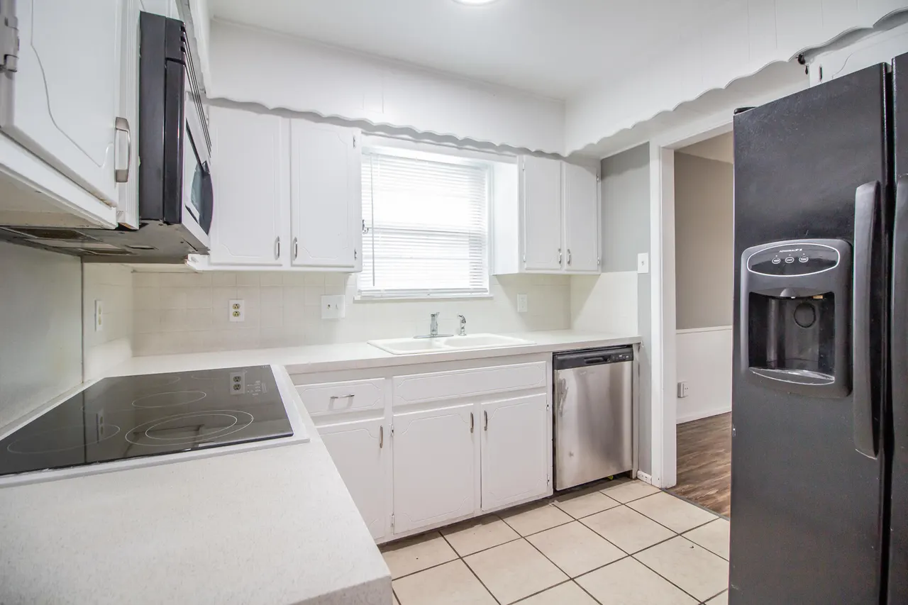 Photo 9 — 5406 46th Street, Lubbock, TX 79414
