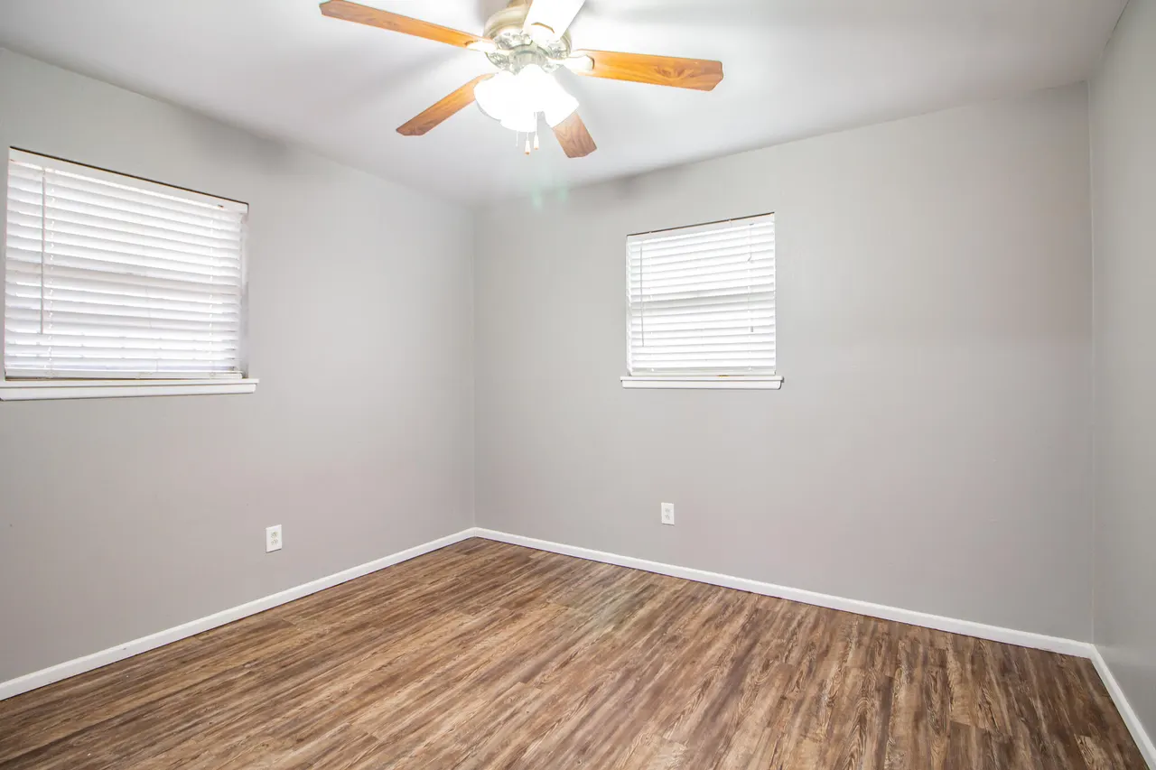 Photo 4 — 5406 46th Street, Lubbock, TX 79414