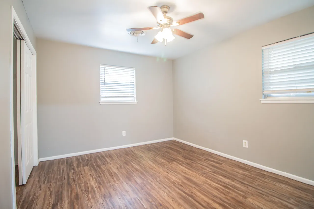Photo 12 — 5406 46th Street, Lubbock, TX 79414