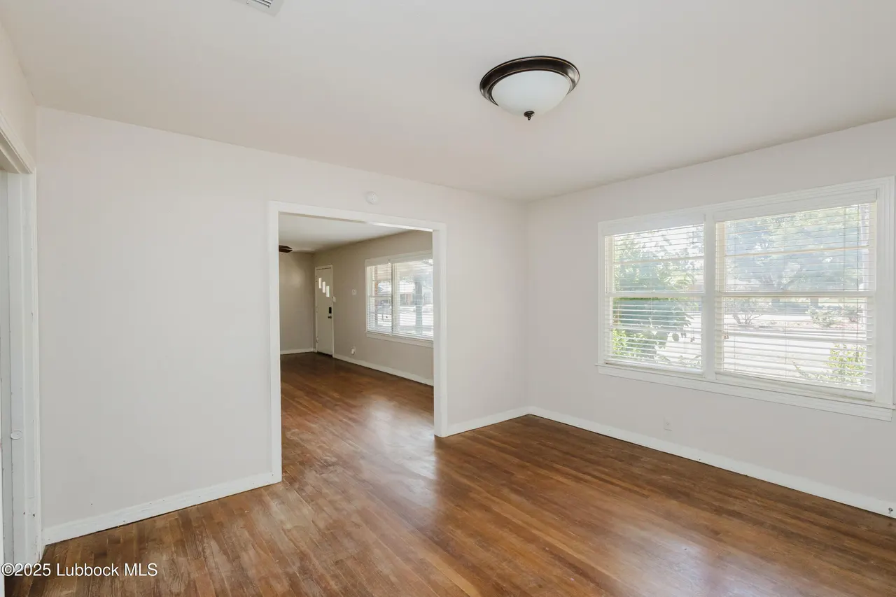Photo 14 — 106 Cherry Lane, Lamesa, TX 79331