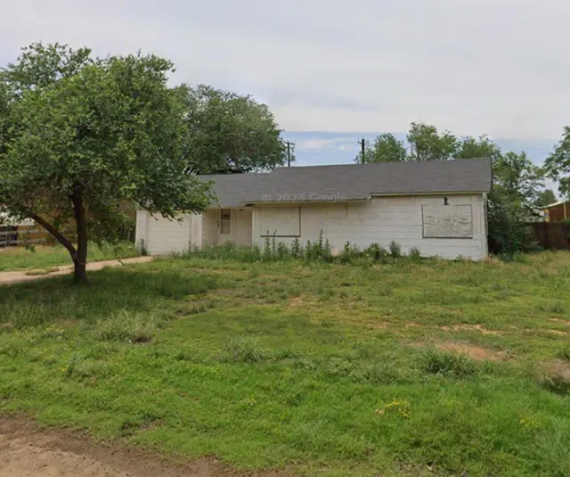 Front exterior — 914 S Hockley Avenue, Levelland, TX 79336