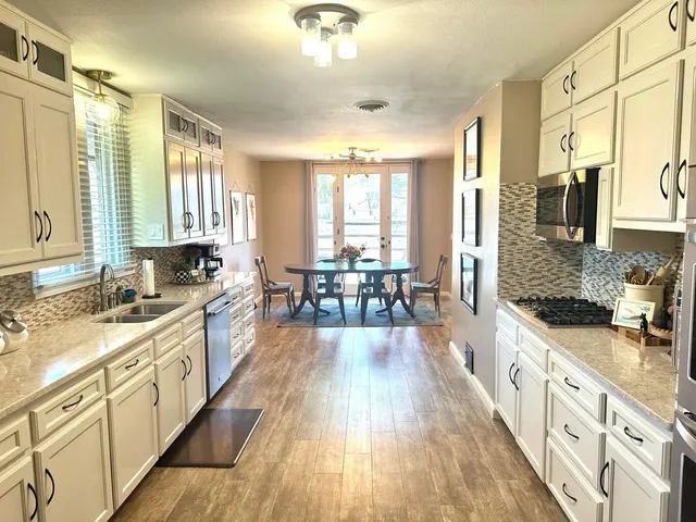 Photo 8 — 1408 Borger, Plainview, TX 79072