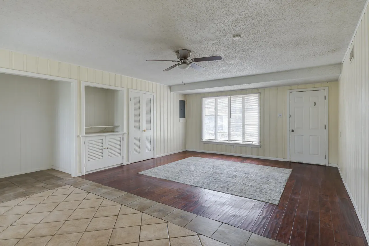 Photo 8 — 3608 27th Street, Lubbock, TX 79410