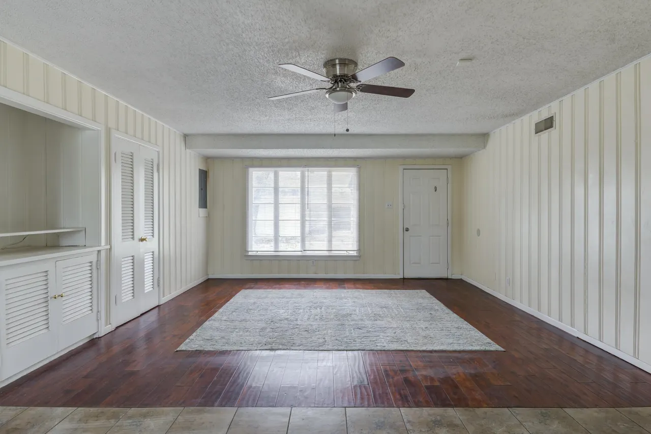 Photo 9 — 3608 27th Street, Lubbock, TX 79410