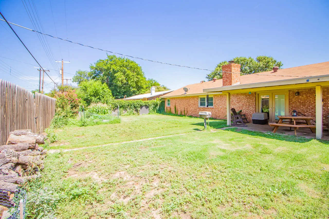 Photo 22 — 4608 31st Street, Lubbock, TX 79410