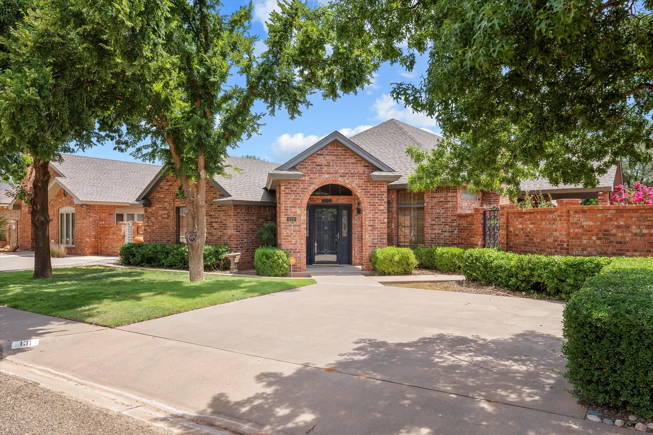 Front exterior — 131 Aransas Avenue, Levelland, TX 79336
