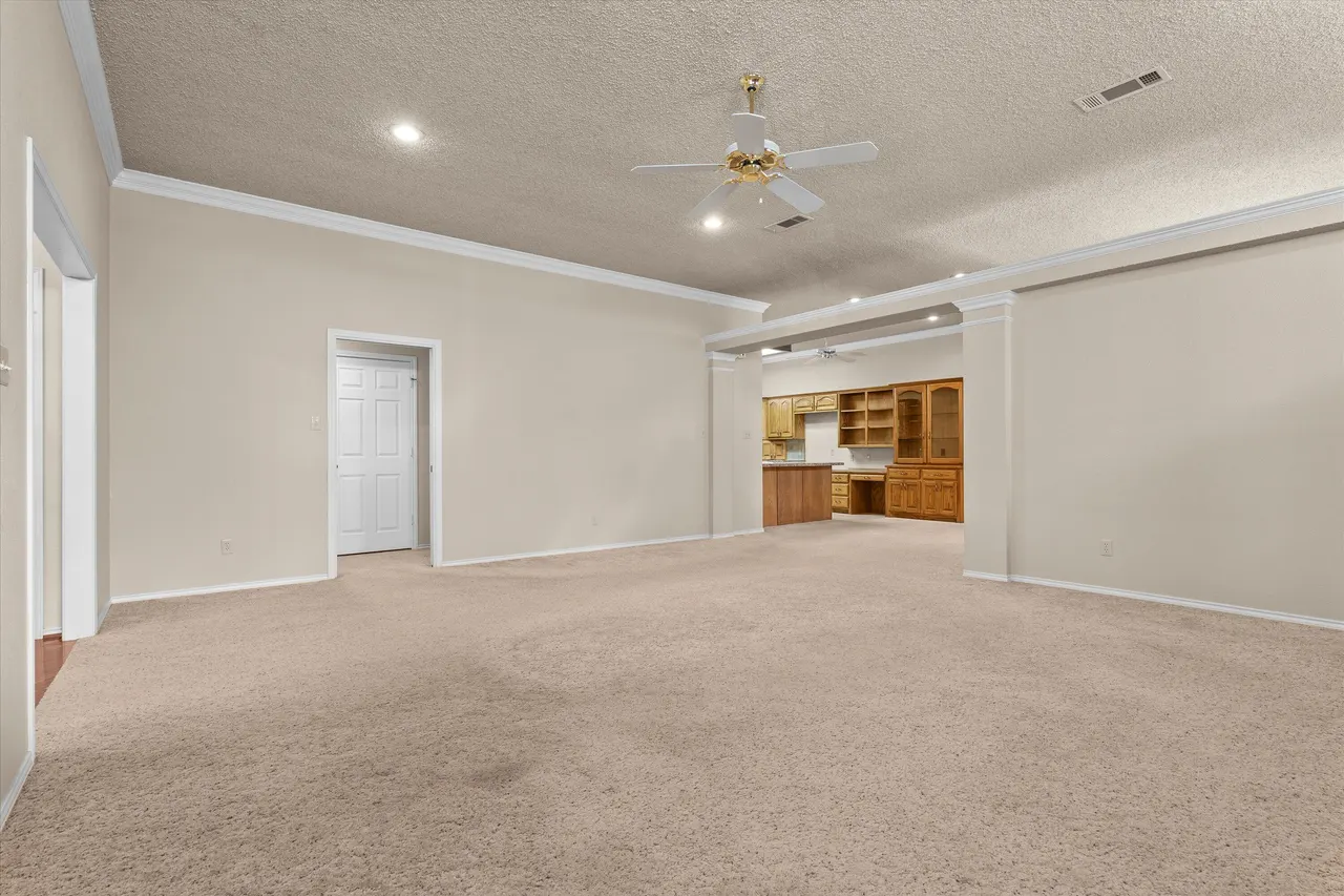 Photo 9 — 131 Aransas Avenue, Levelland, TX 79336