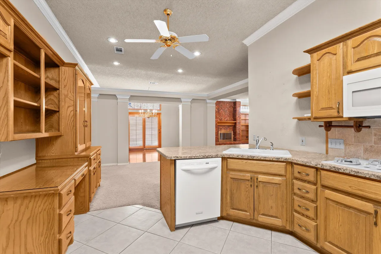 Photo 15 — 131 Aransas Avenue, Levelland, TX 79336
