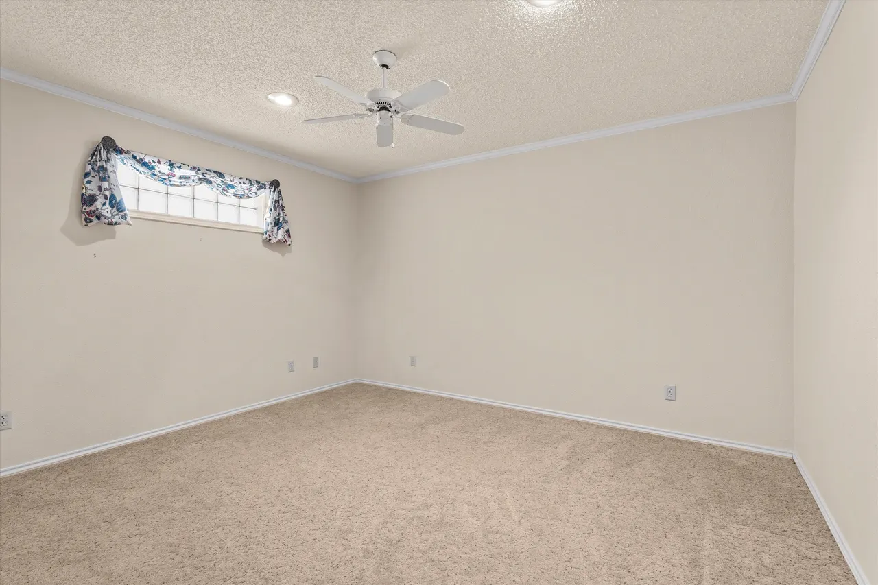 Photo 27 — 131 Aransas Avenue, Levelland, TX 79336