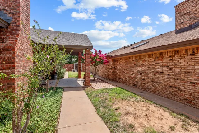 Photo 5 — 131 Aransas Avenue, Levelland, TX 79336