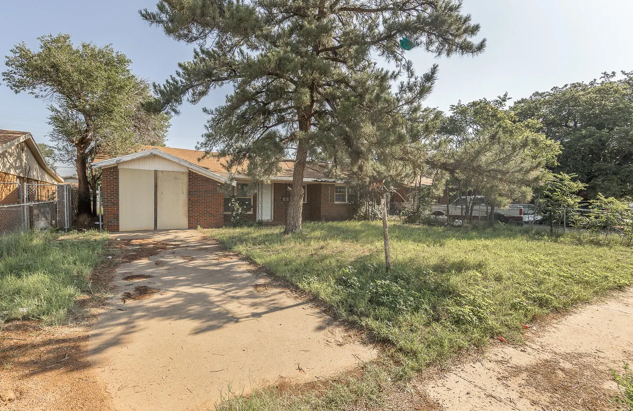 Front exterior — 2639 Parkway Drive, Lubbock, TX 79403