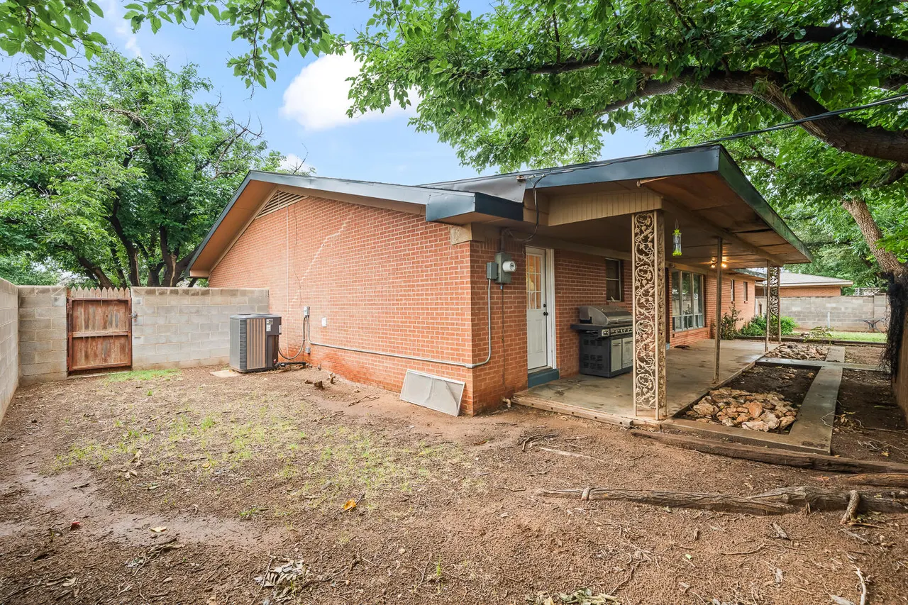 Photo 32 — 2009 N 4th Street, Tahoka, TX 79373