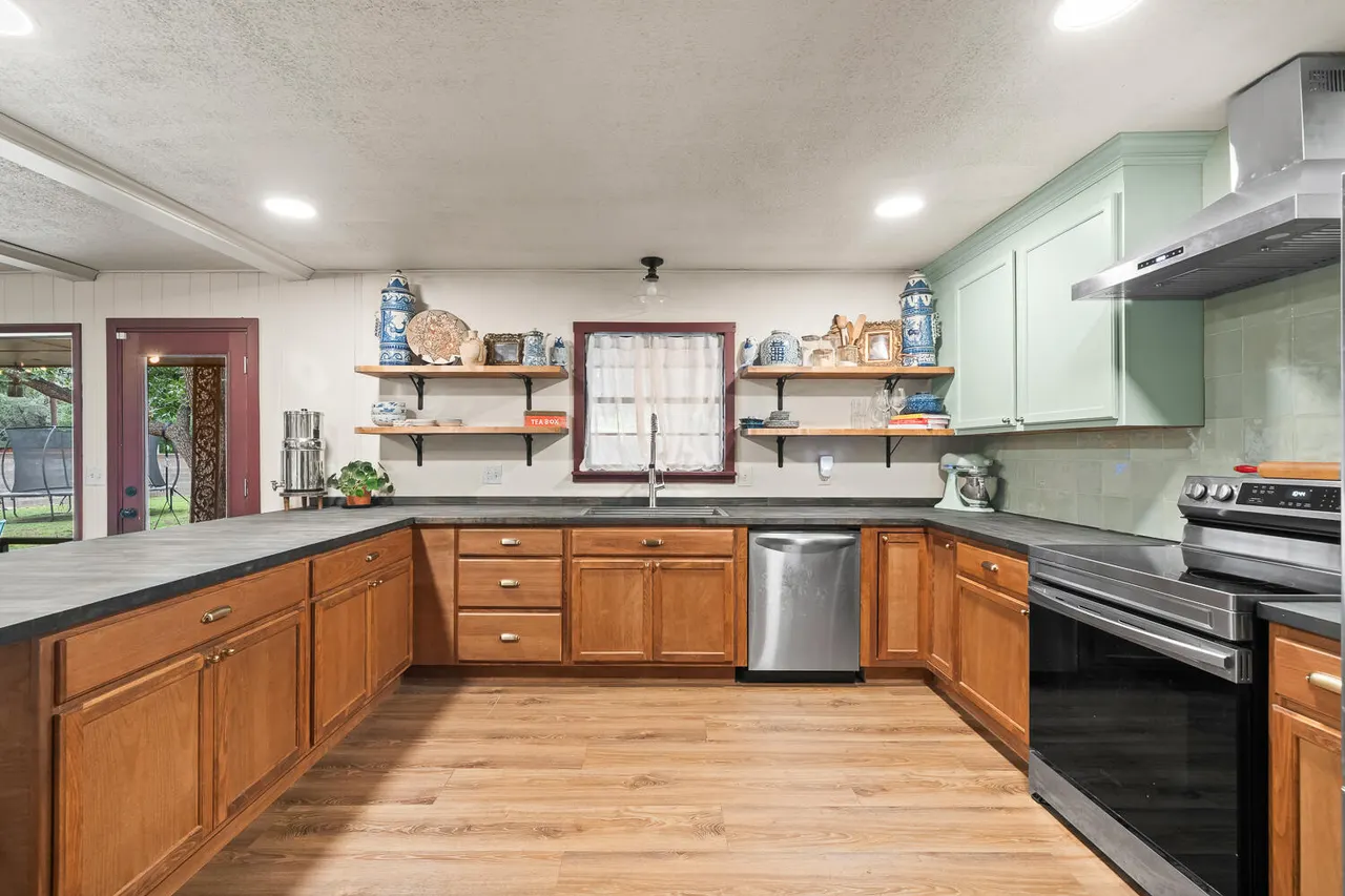 Photo 13 — 2009 N 4th Street, Tahoka, TX 79373
