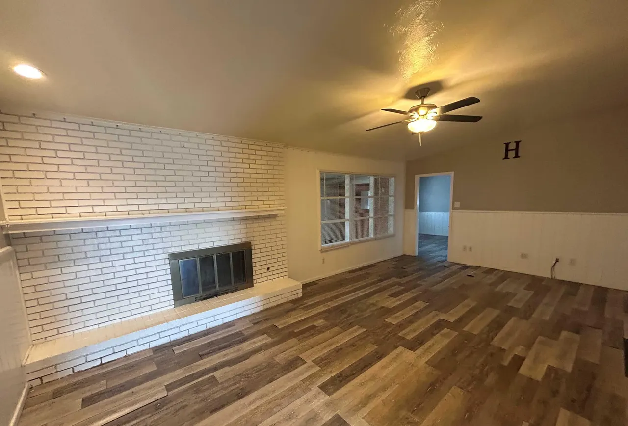 Photo 2 — 4717 27th Street, Lubbock, TX 79410