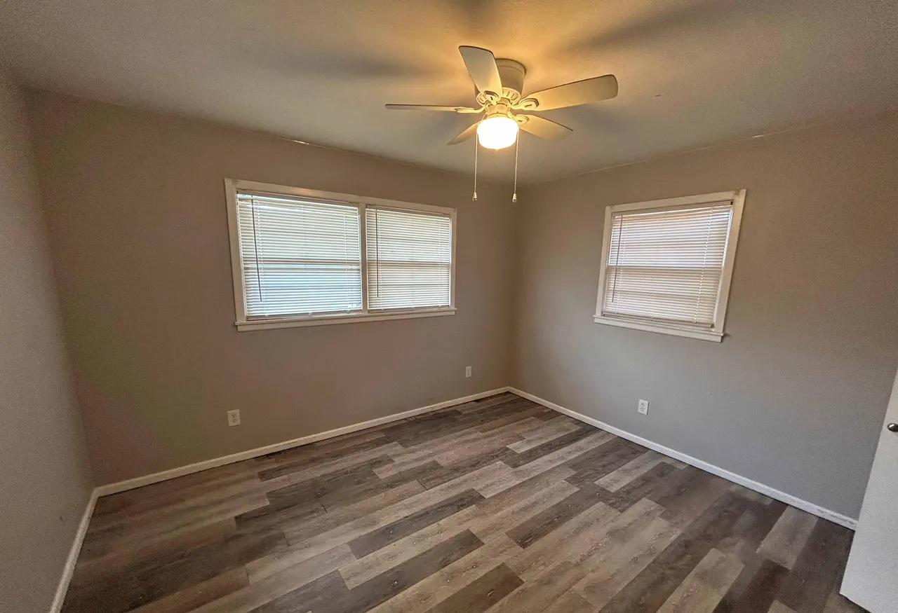 Photo 12 — 4717 27th Street, Lubbock, TX 79410