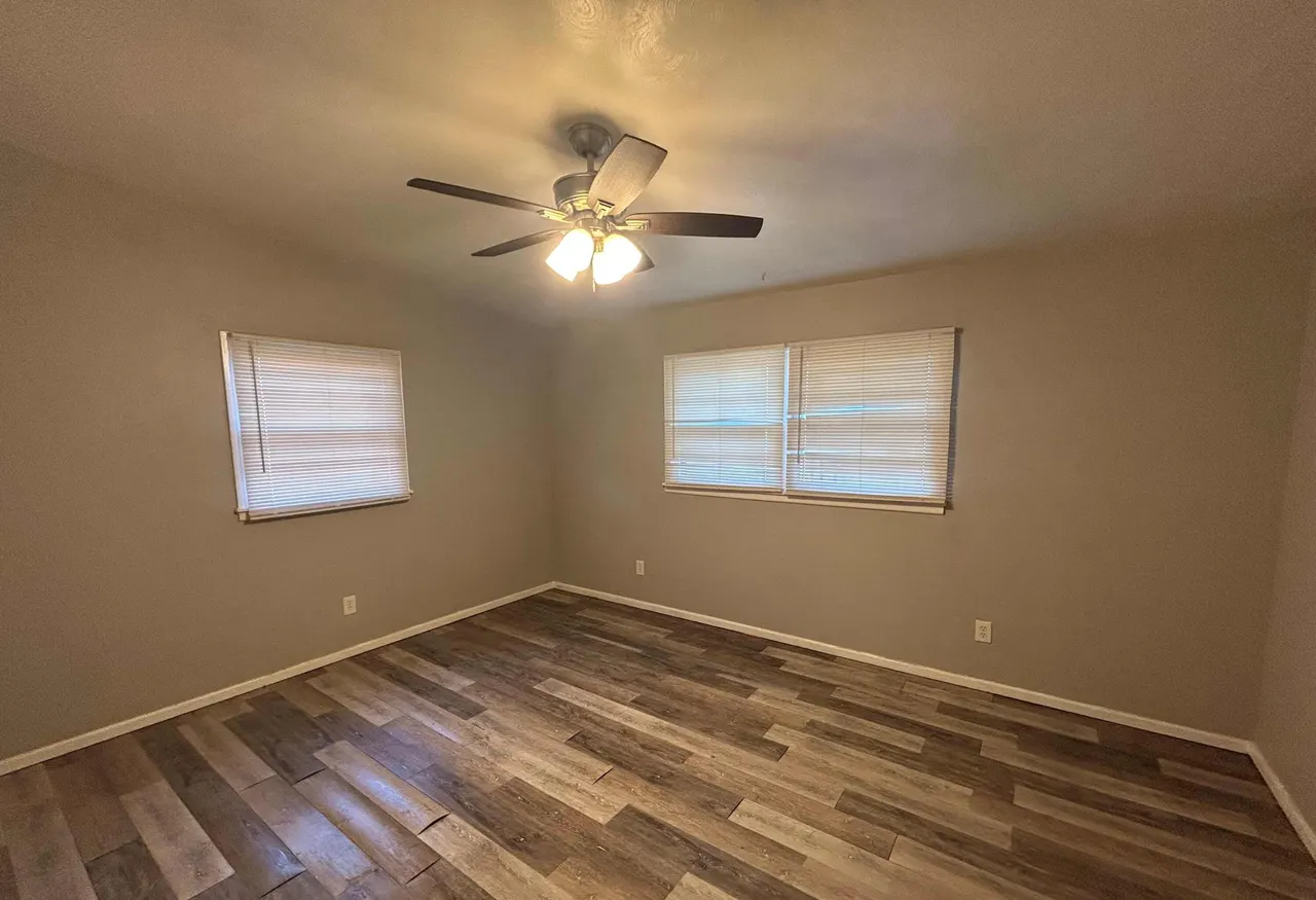 Photo 9 — 4717 27th Street, Lubbock, TX 79410