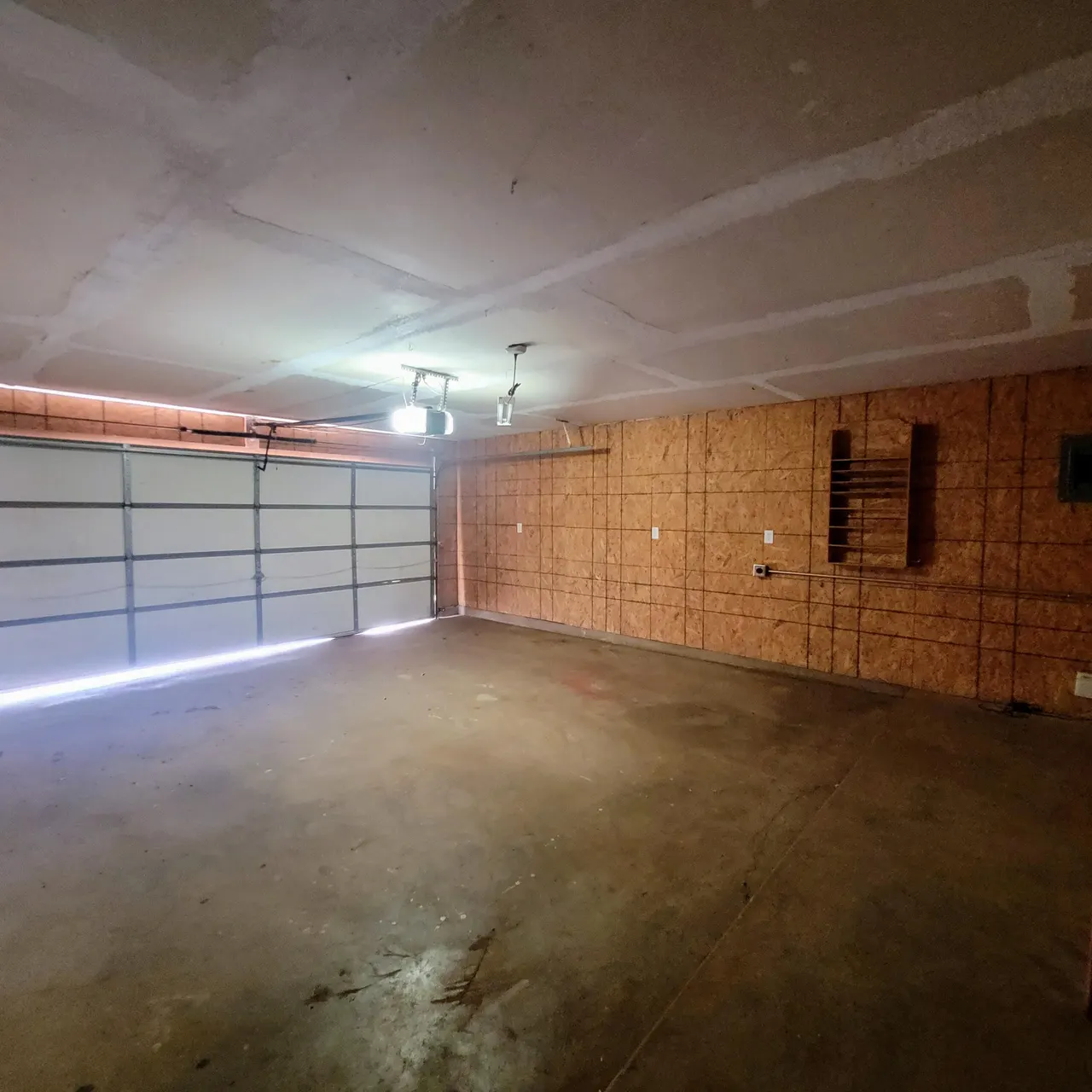Photo 14 — 104 Holly Circle, Levelland, TX 79336