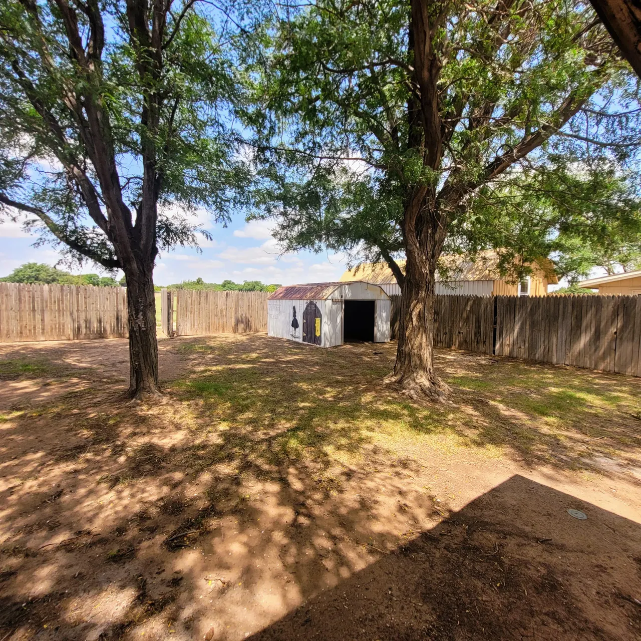 Photo 17 — 104 Holly Circle, Levelland, TX 79336