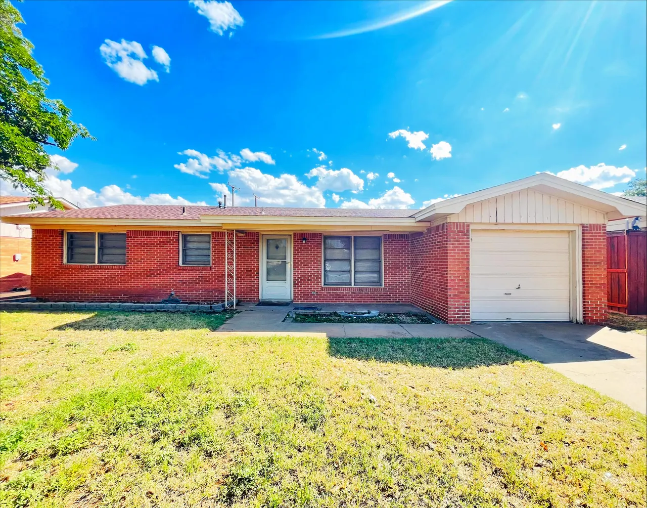 Front exterior — 1503 46th Place, Lubbock, TX 79412