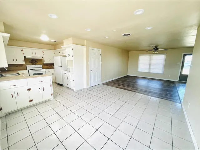 Photo 3 — 1503 46th Place, Lubbock, TX 79412