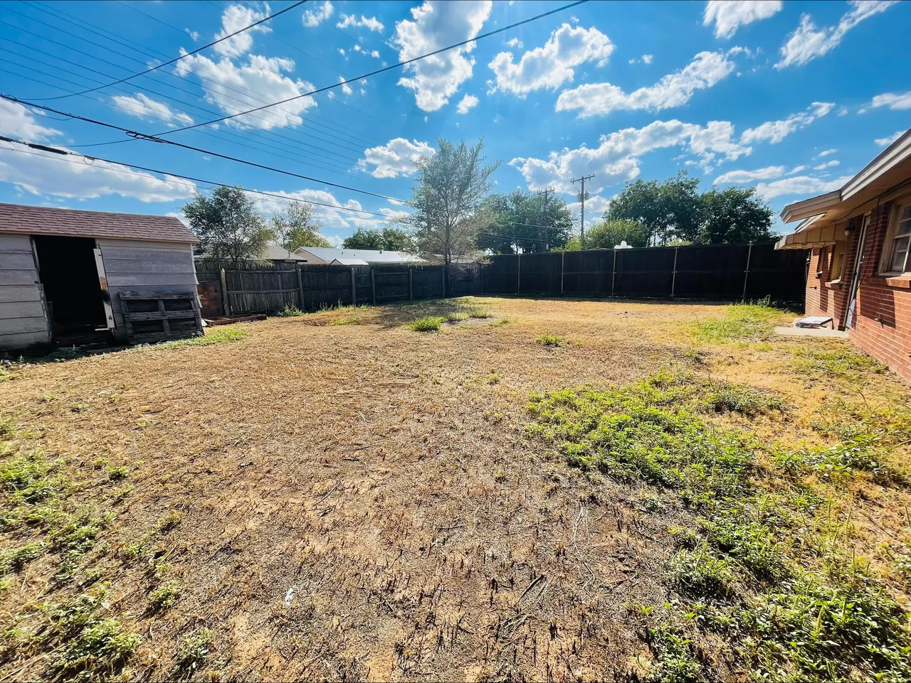 Photo 11 — 1503 46th Place, Lubbock, TX 79412