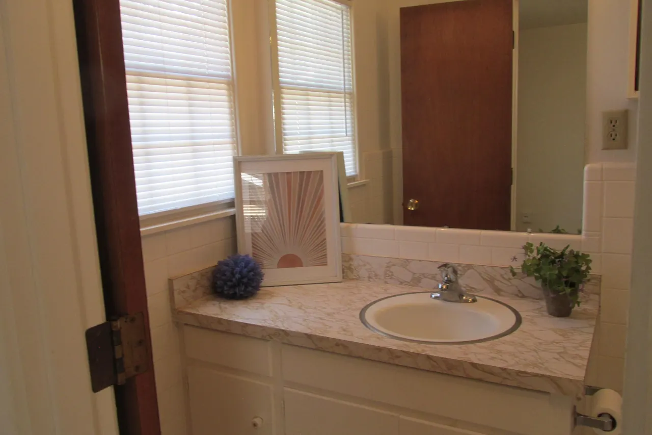 Photo 13 — 2008 69th Street, Lubbock, TX 79412