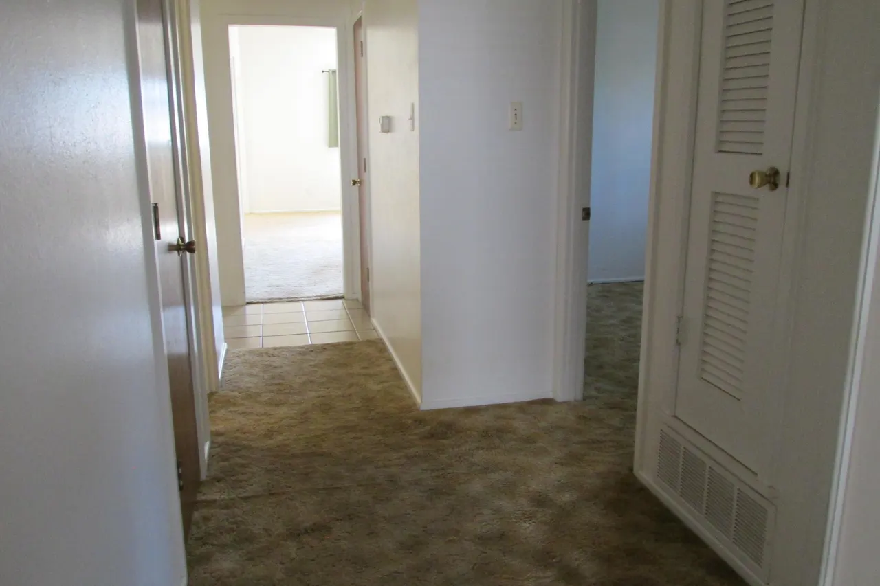 Photo 14 — 2008 69th Street, Lubbock, TX 79412