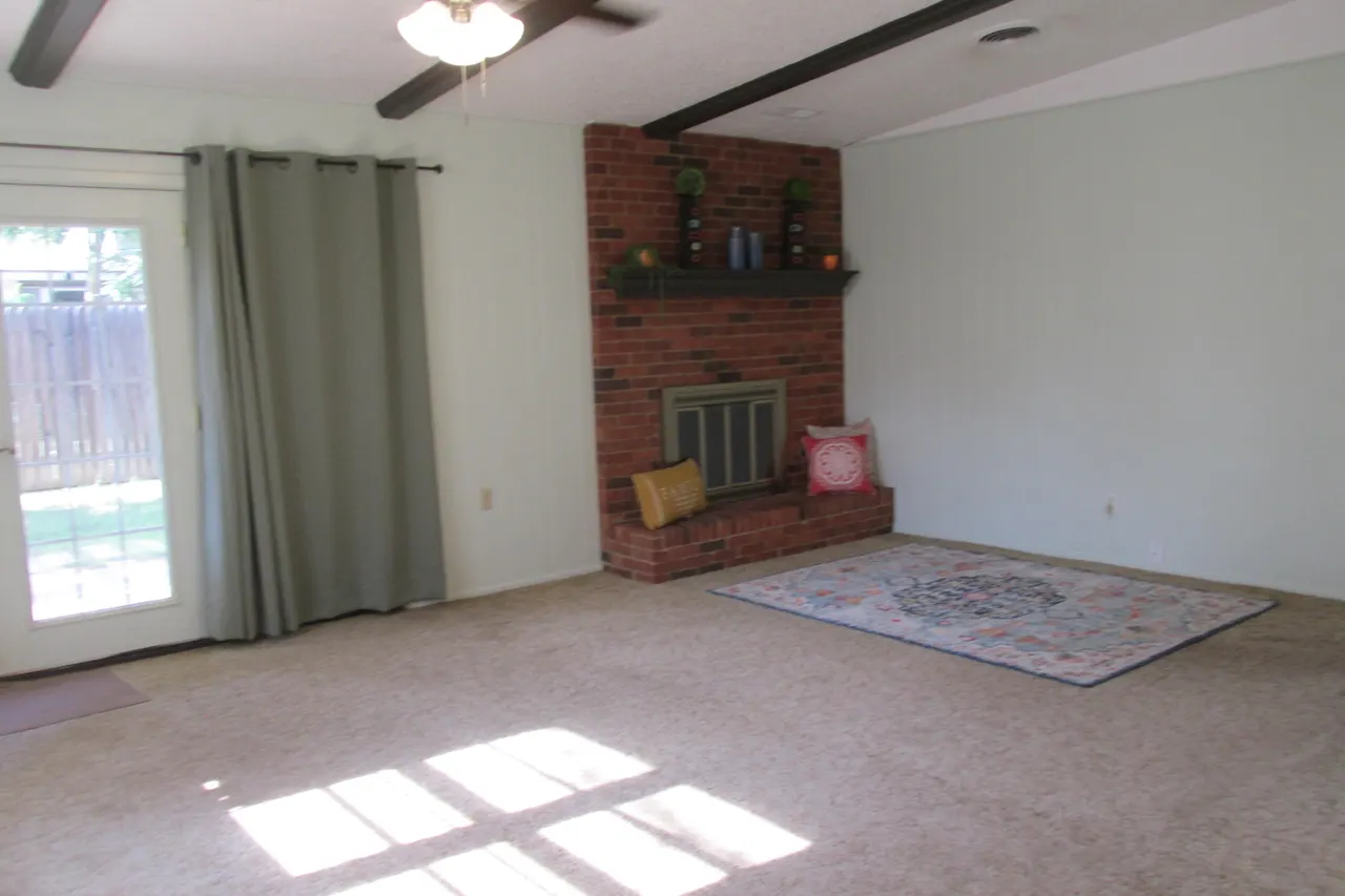 Photo 18 — 2008 69th Street, Lubbock, TX 79412