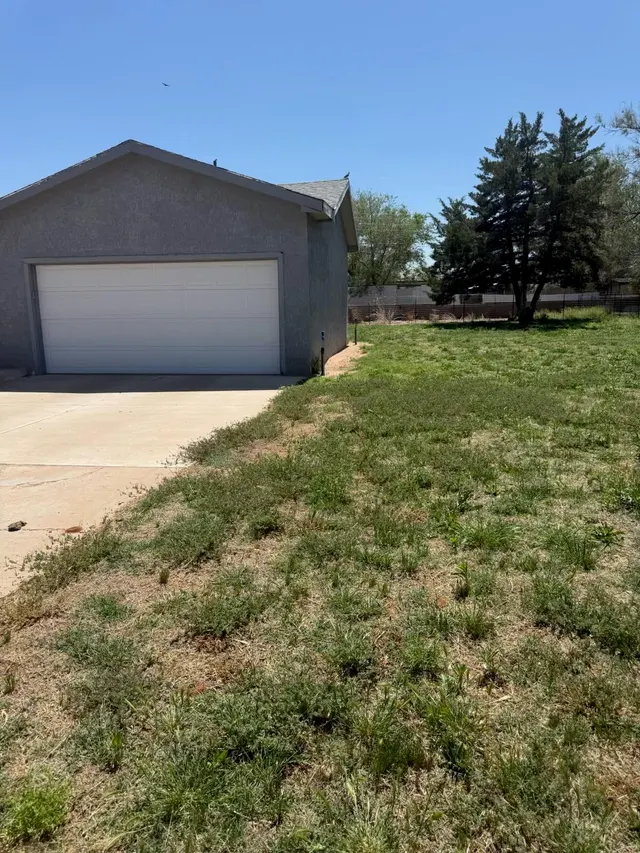 Photo 3 — 107 Ave G, Farwell, TX 79325