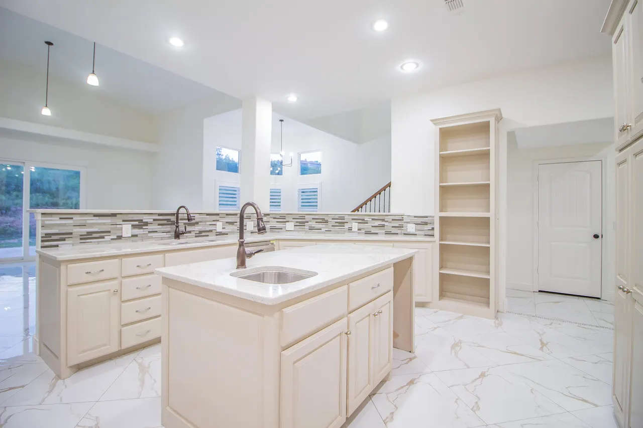 Photo 18 — 4 Aztec Lane, Ransom Canyon, TX 79366